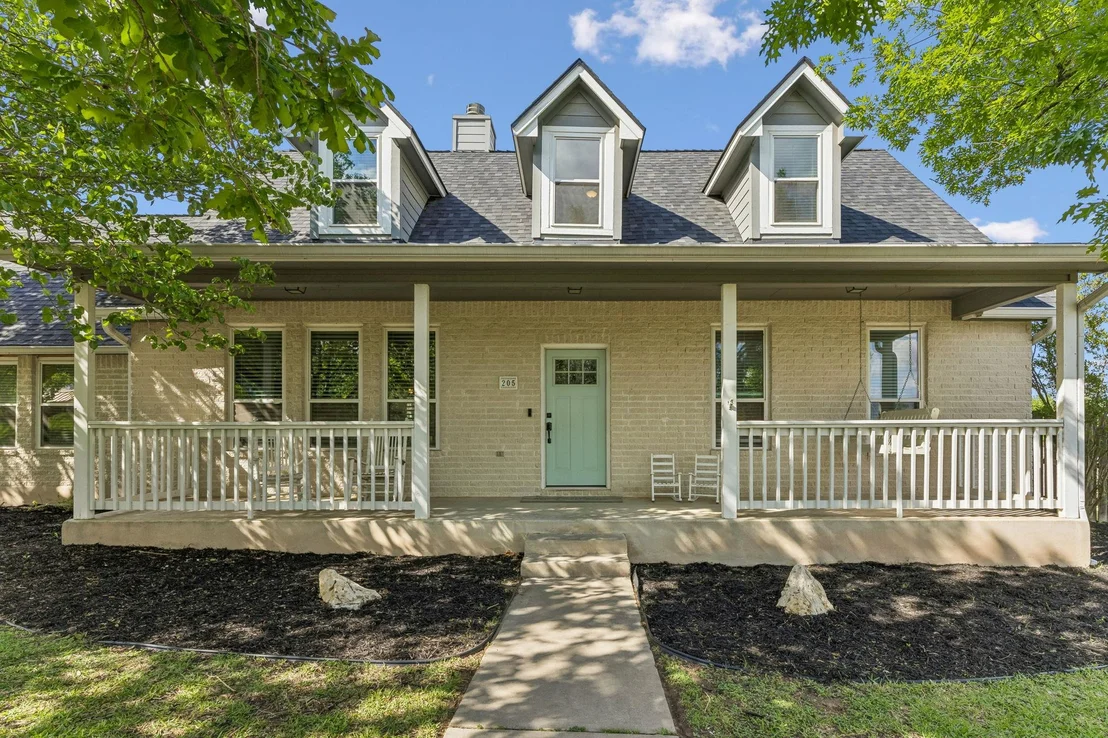 Photo of 205 Morningside CIR