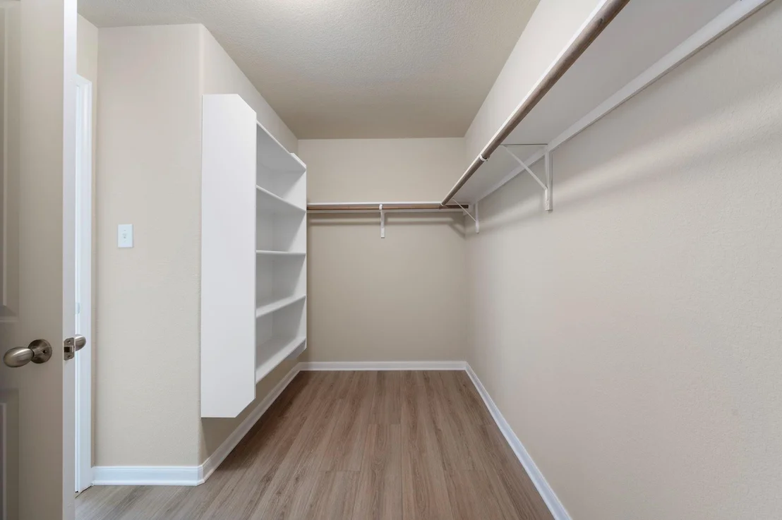 Photo of 512 Glacial Stream LN