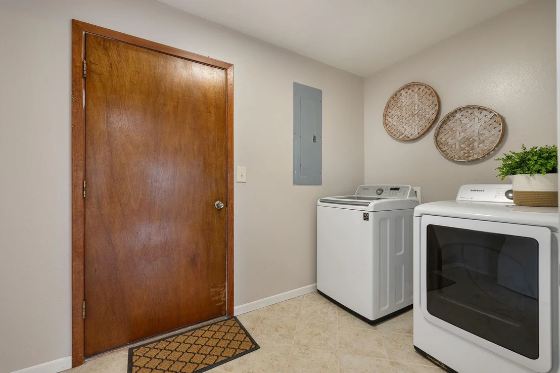 Photo of 306 Dove TRL