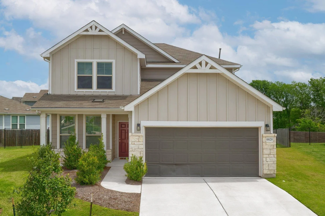 Photo of 6829 Ellsworth WALK