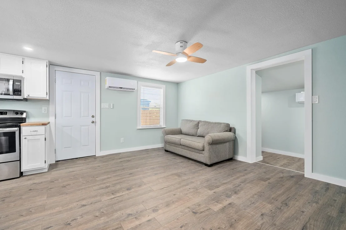 Photo of 248 Post Oak LN