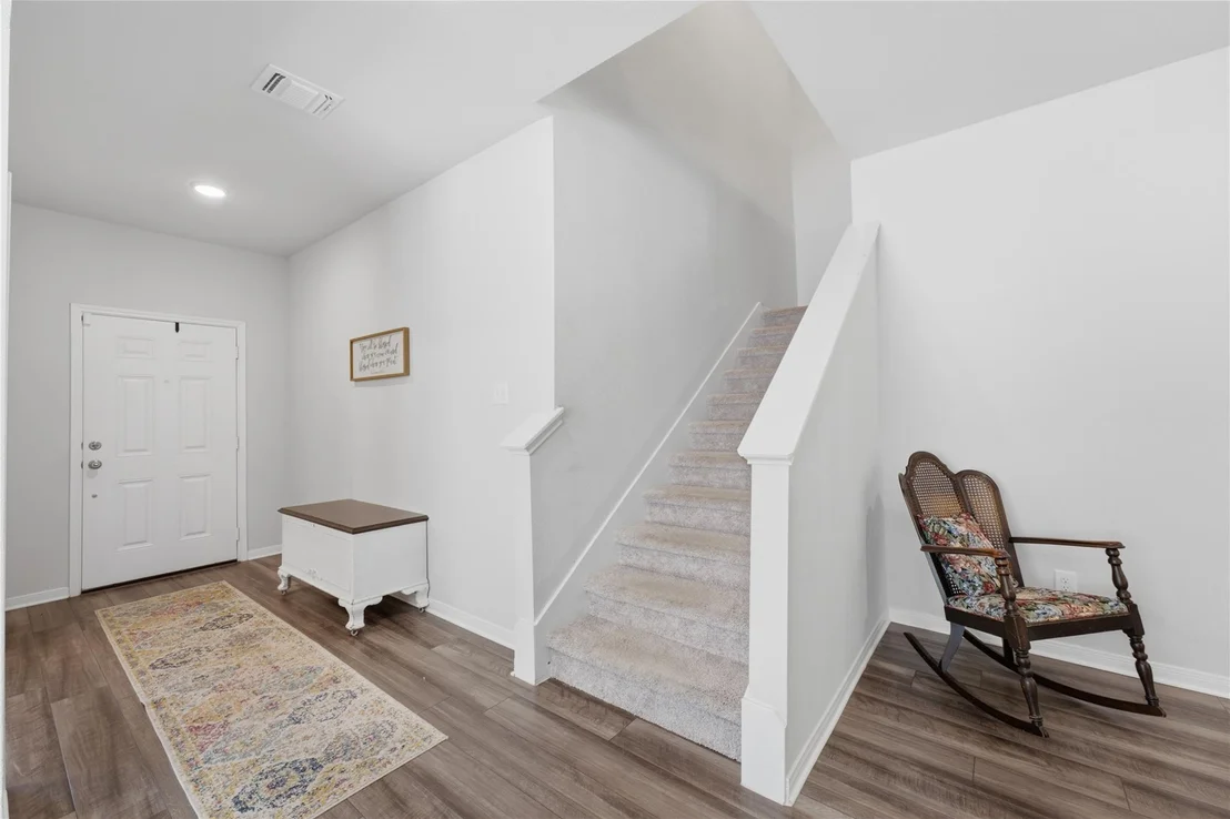Photo of 636 Friar Tuck DR