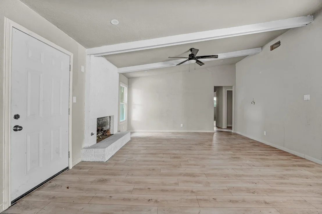Photo of 3110 Val DR