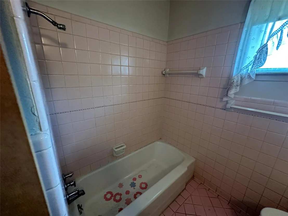 Photo of 3106 Lawnwood DR