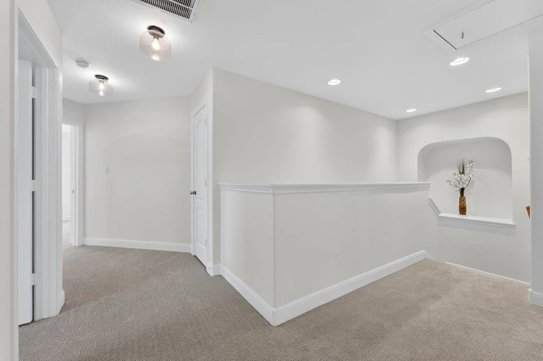 Photo of 7504 Moon Rock RD