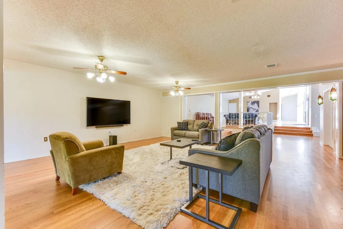 Photo of 11500 Katy LN