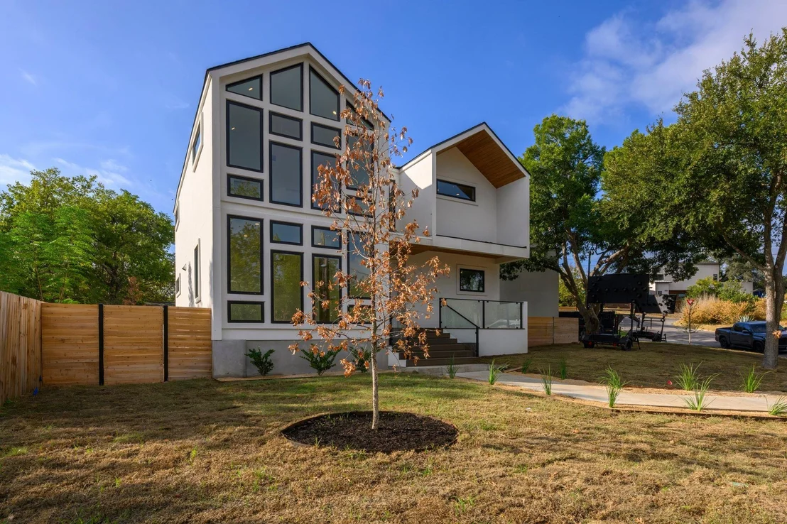 Photo of 4305 Mount Vernon DR