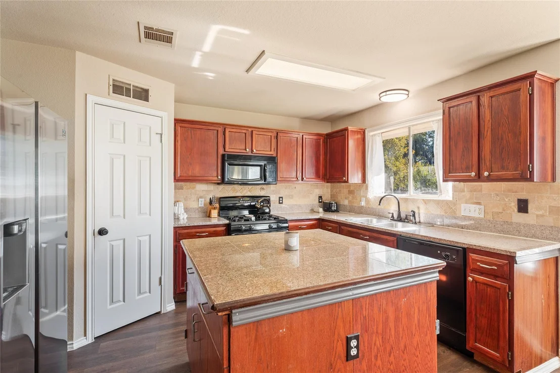 Photo of 1111 Pathfinder WAY