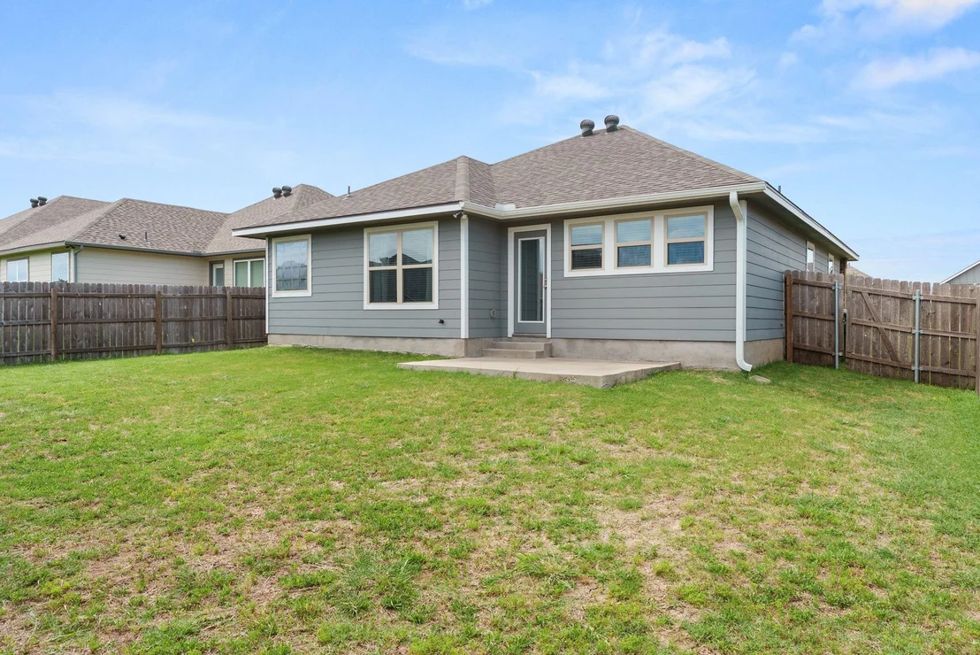 Photo of 1910 Lummus DR