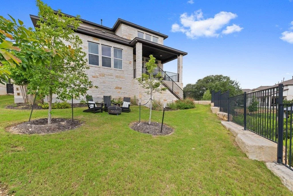 Photo of 305 Avena TRL