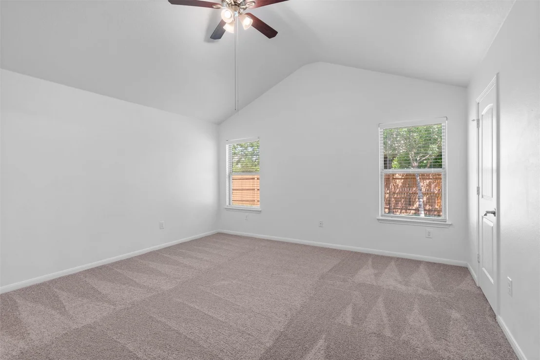 Photo of 2325 Muzzie LN
