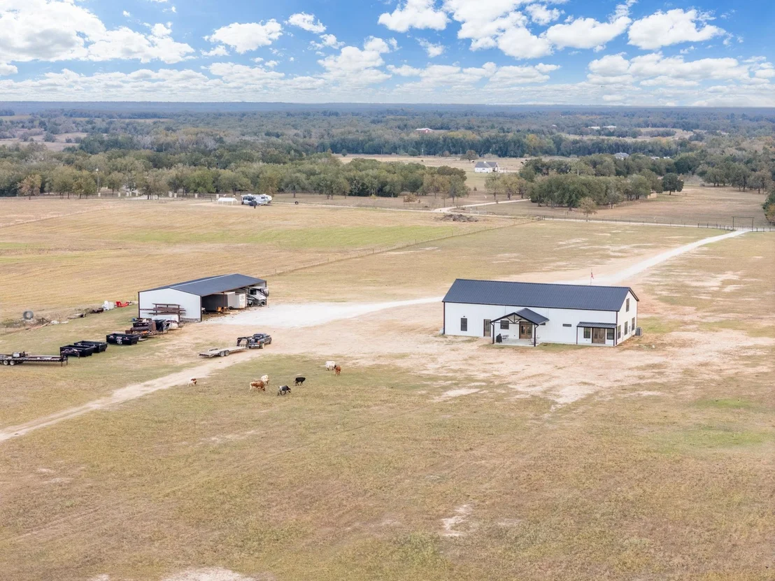 Photo of 1691 County Road 325