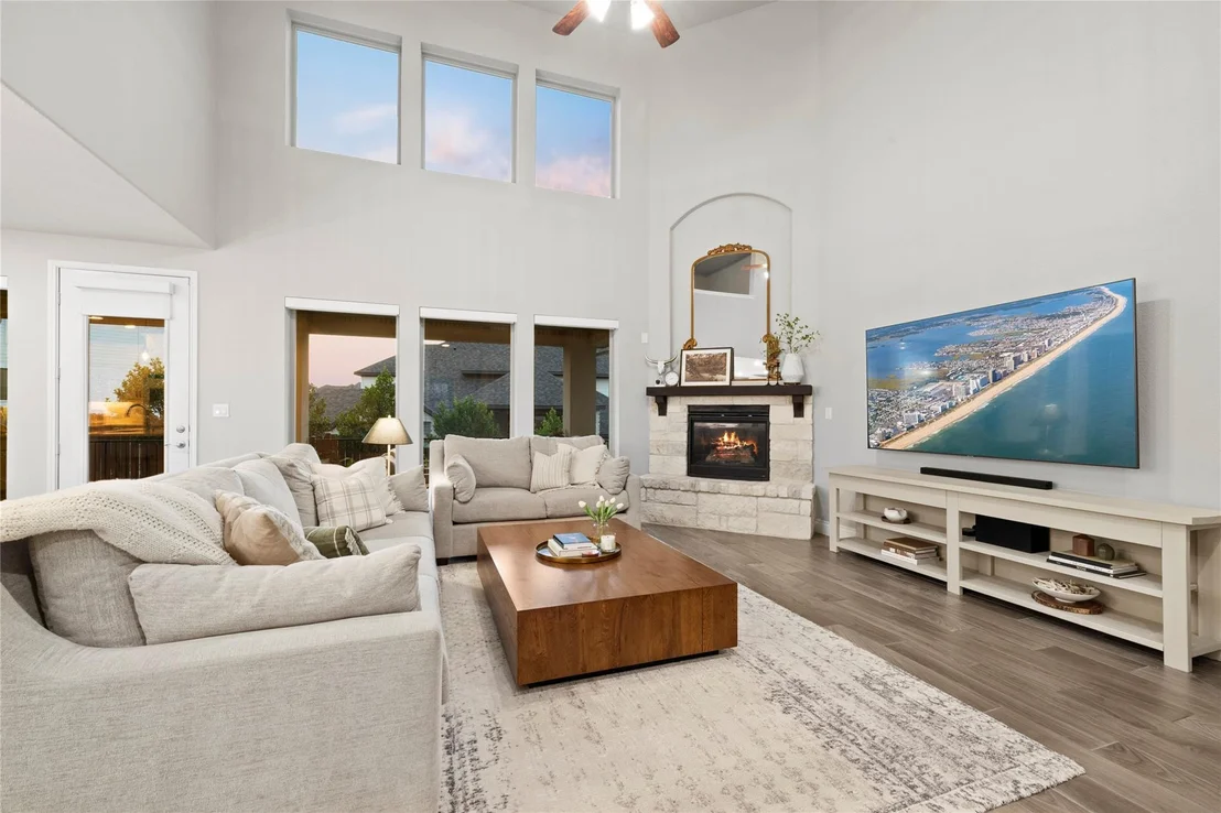 Photo of 177 Catani LOOP