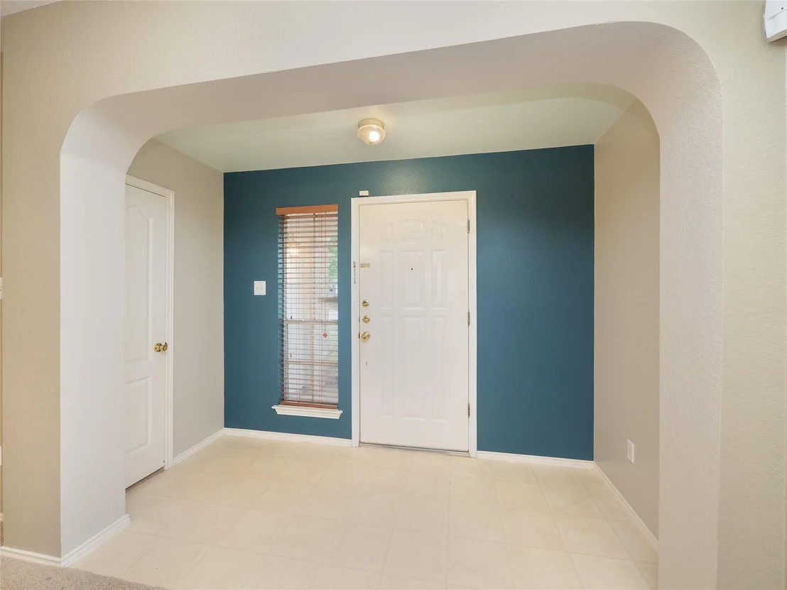 Photo of 121 Masonwood DR