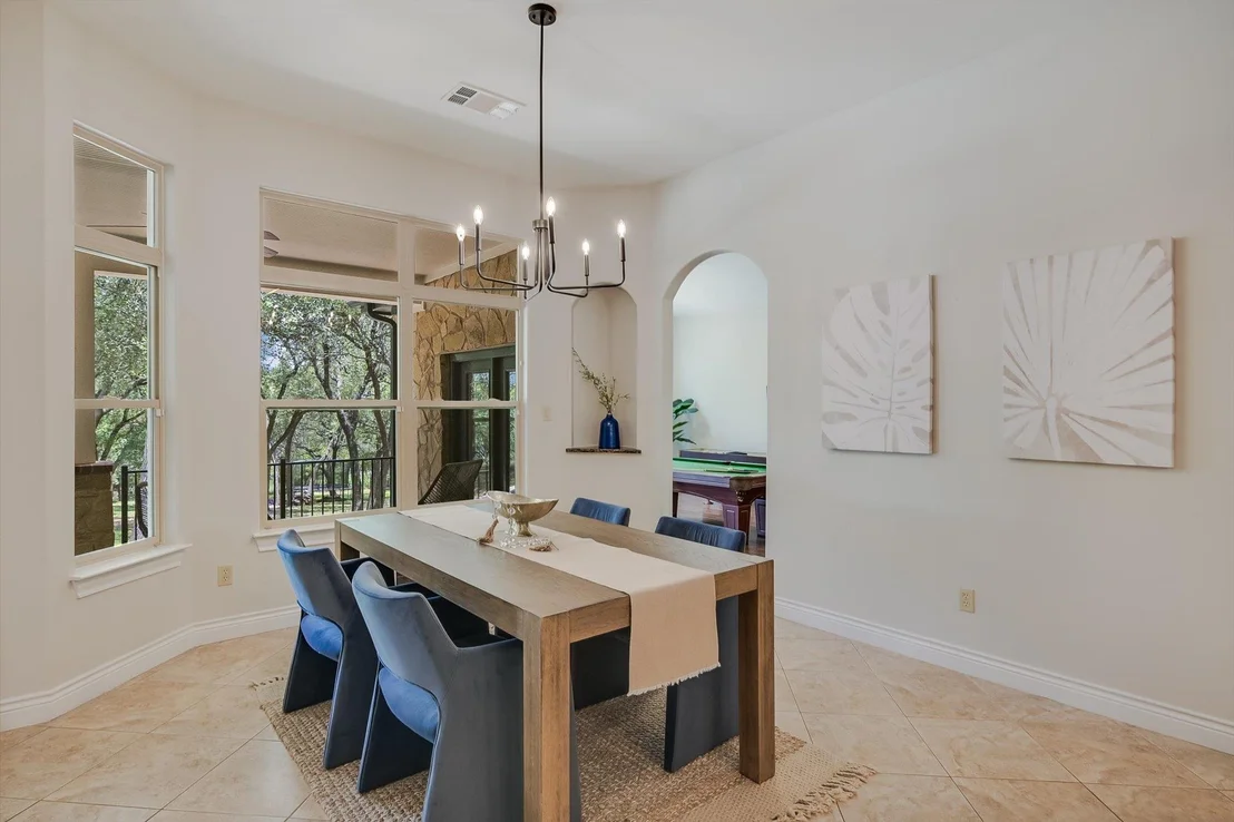 Photo of 524 Highland Spring LN
