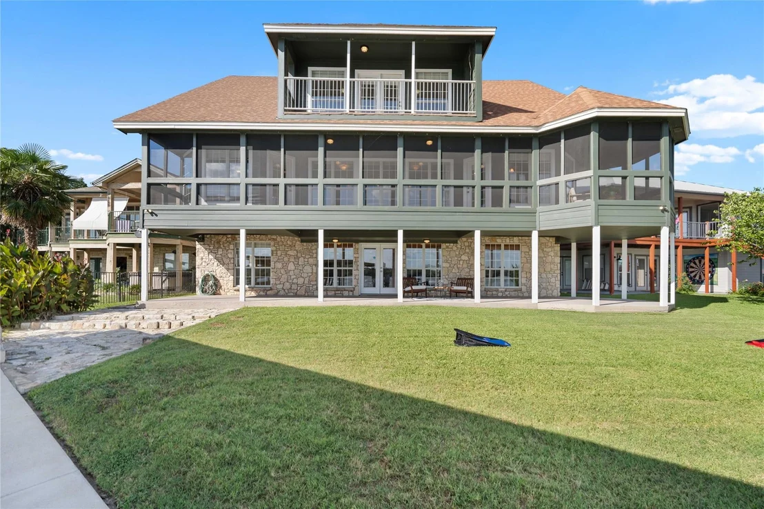 Photo of 130 Circle PT