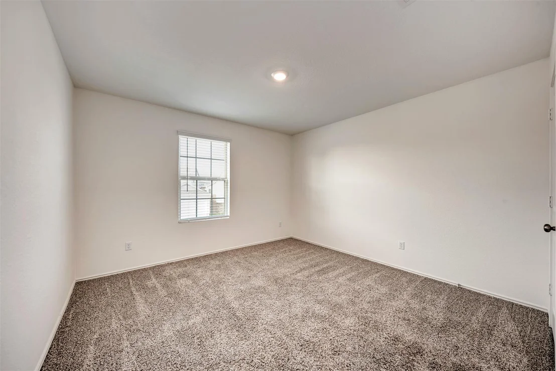 Photo of 817 Circle WAY