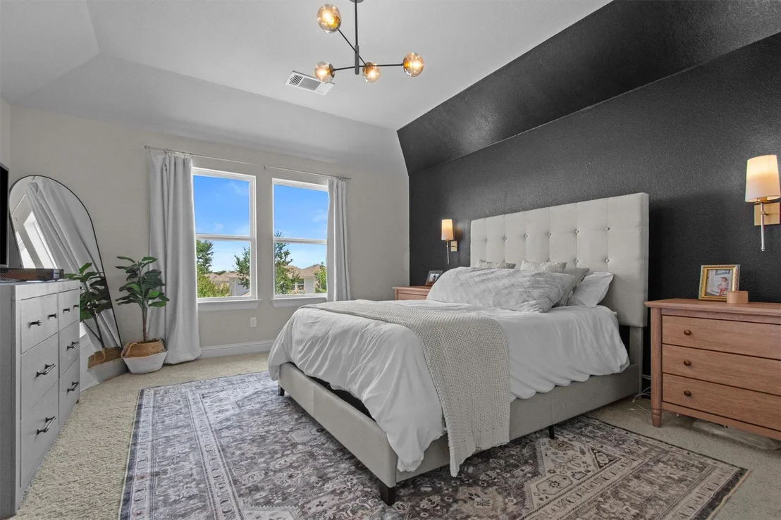 Photo of 324 Gaida LOOP