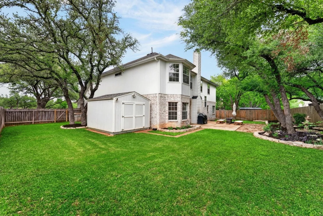 Photo of 1612 Fall Creek DR