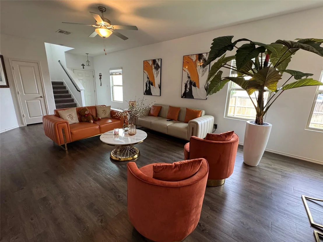 Photo of Unit 121 at 524 Circle WAY
