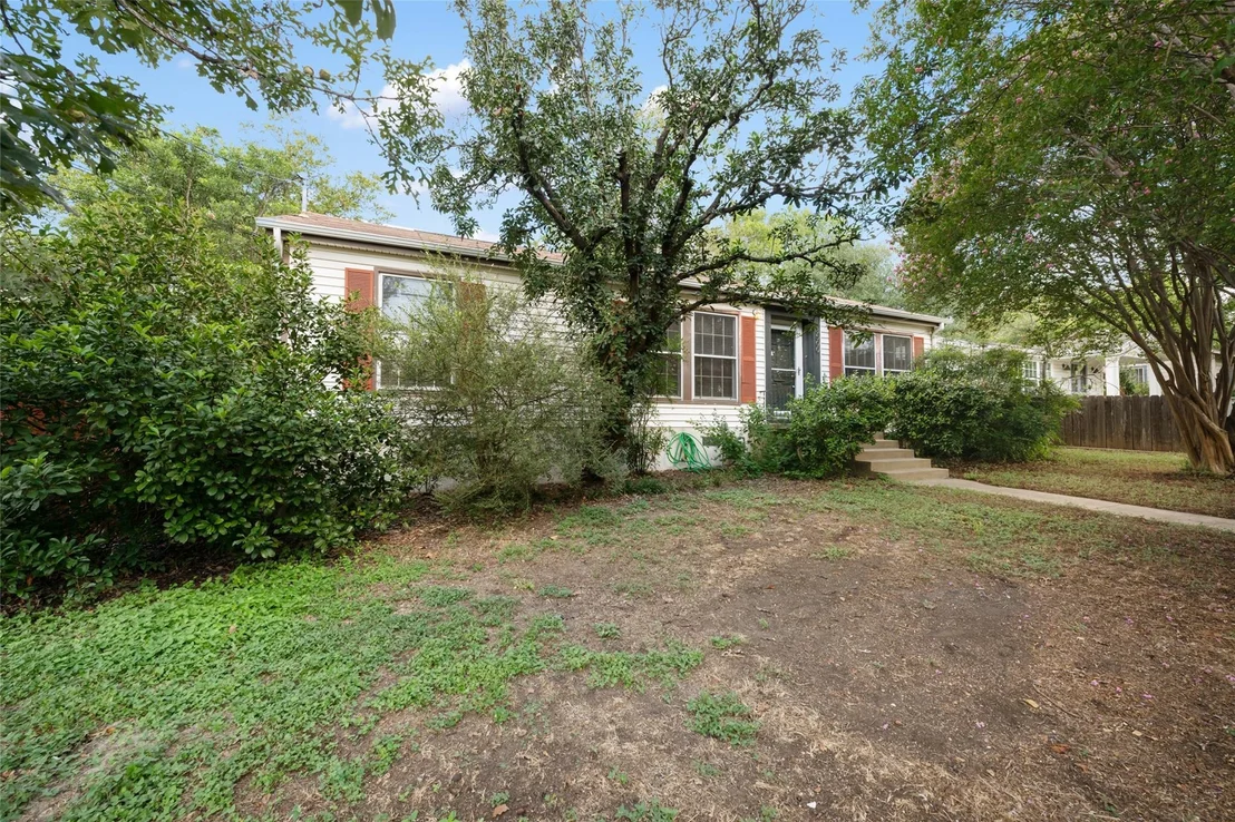 Photo of 3500 Lafayette Ave