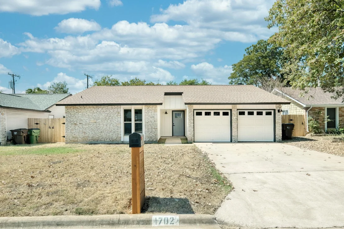 Photo of 1702 Wagon Gap DR