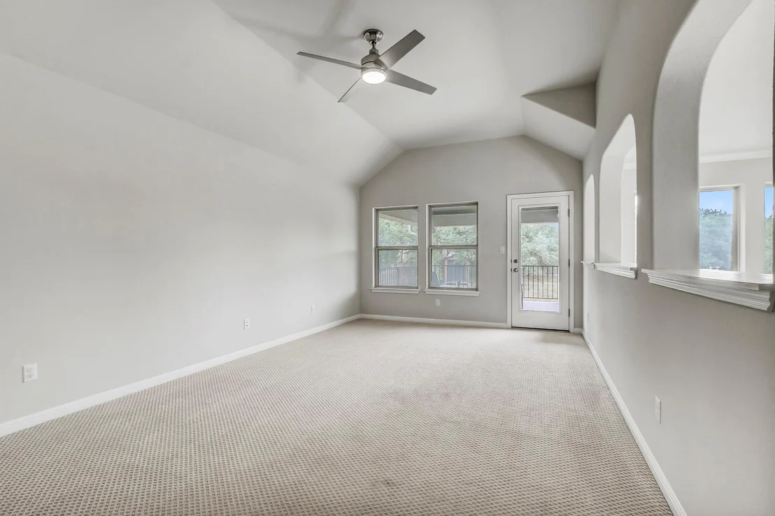 Photo of 7840 Aria LOOP