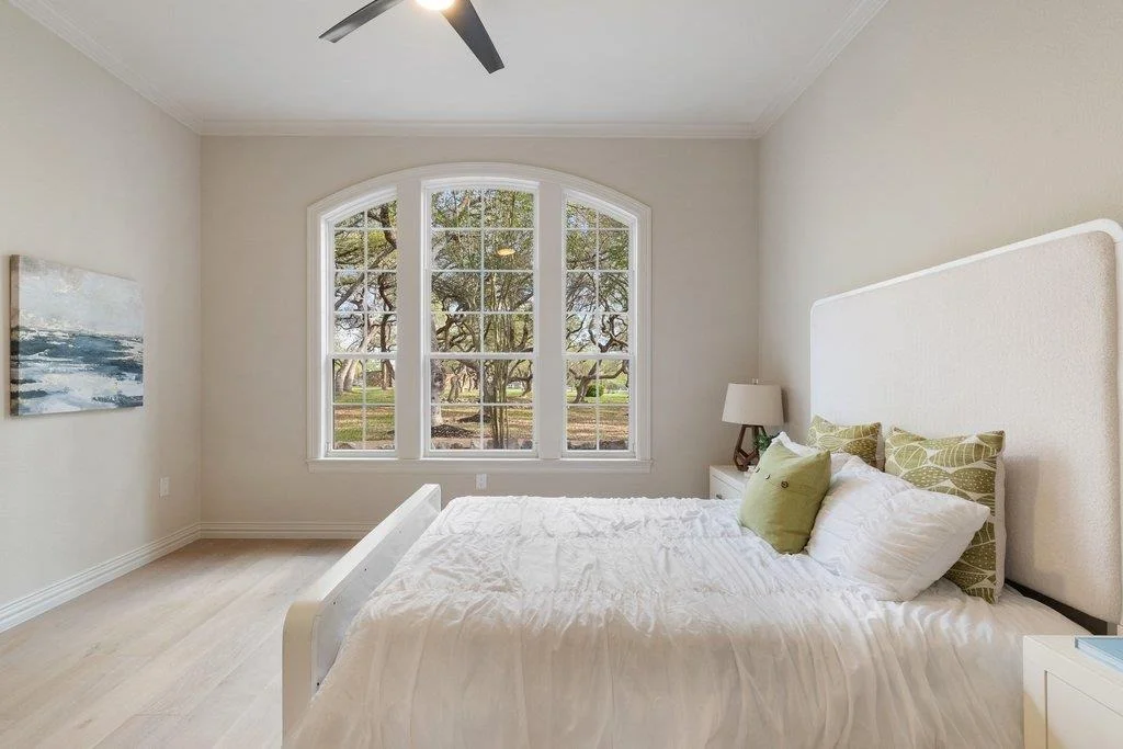 Photo of 999 Enchanted Oaks DR
