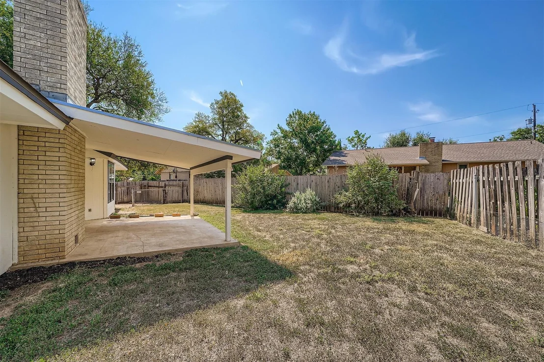 Photo of 603 Meadowbrook DR