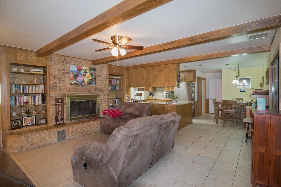 Photo of 221 County Road 4748