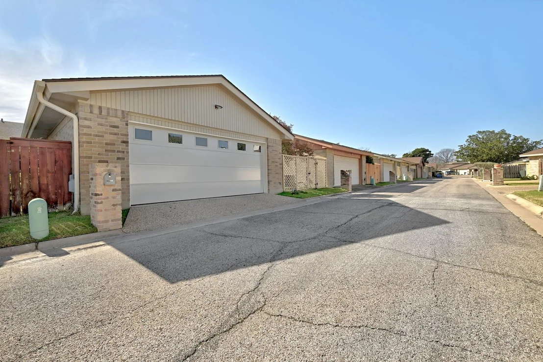 Photo of Unit C at 11133 Pinehurst DR