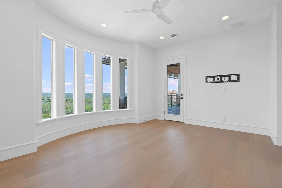 Photo of 8400 Denali PKWY