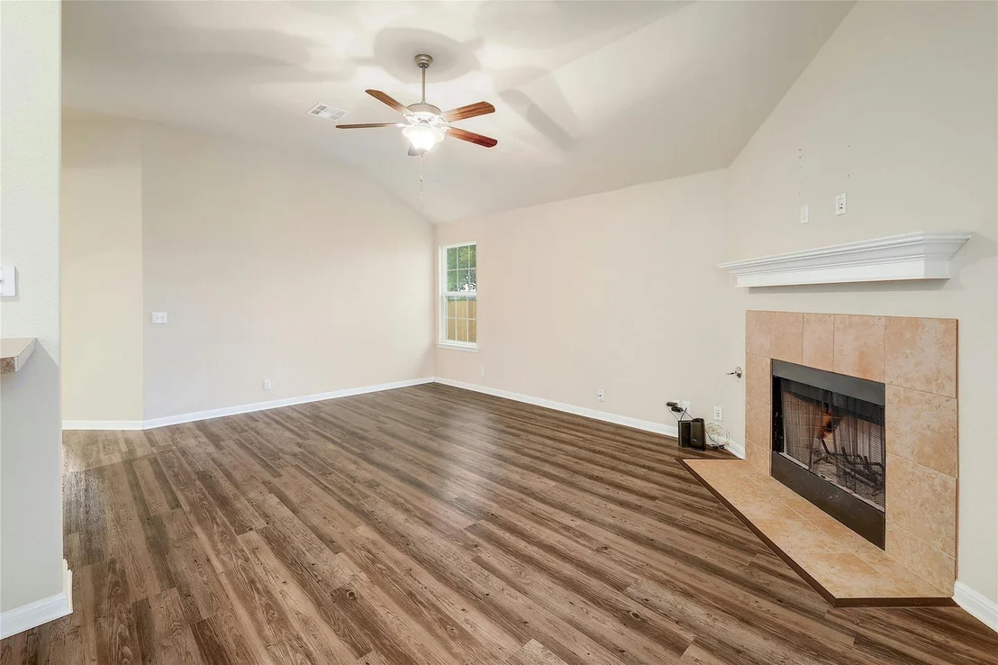 Photo of 18825 Golden Eagle WAY