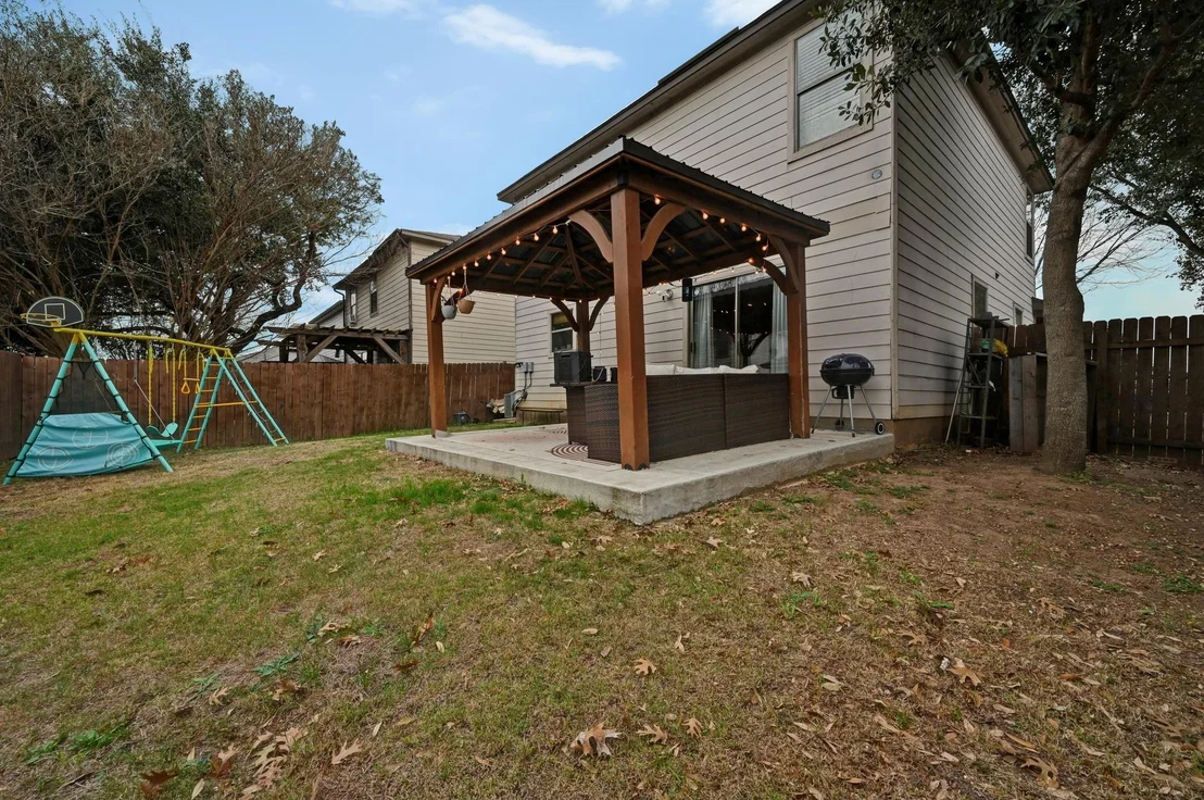 Photo of 6624 Quinton DR