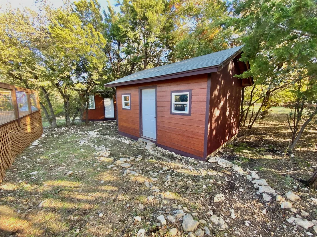Photo of 631 County Road 270 RD