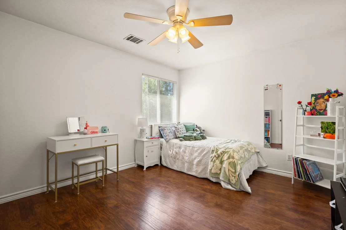 Photo of 1209 Pine Portage LOOP