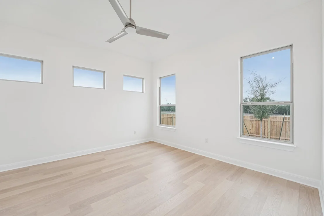 Photo of 243 Tenny LN