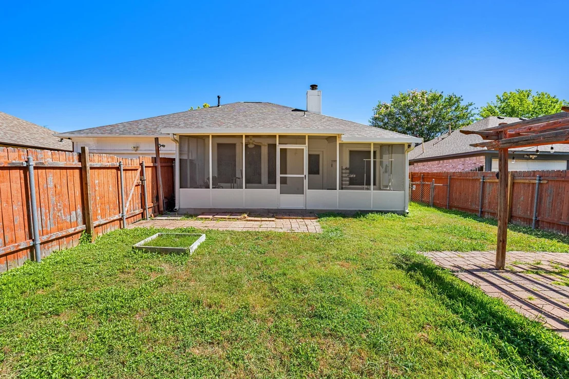 Photo of 1121 Black Locust DR