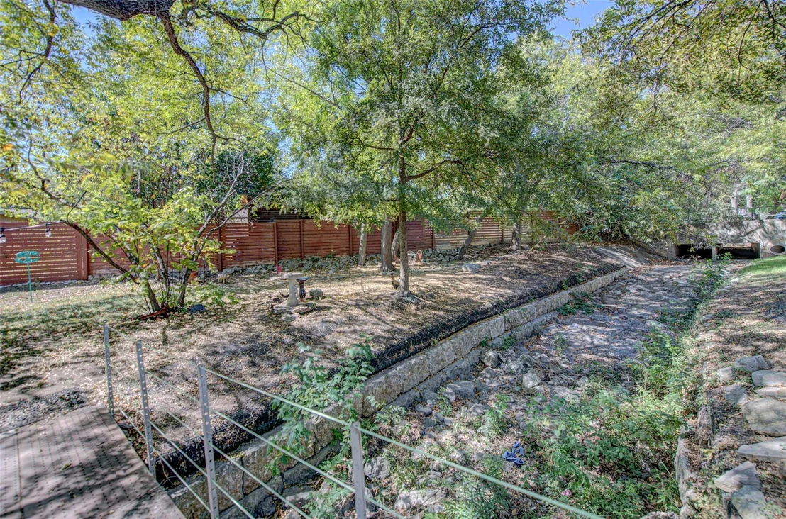 Photo of 3205 Menchaca RD
