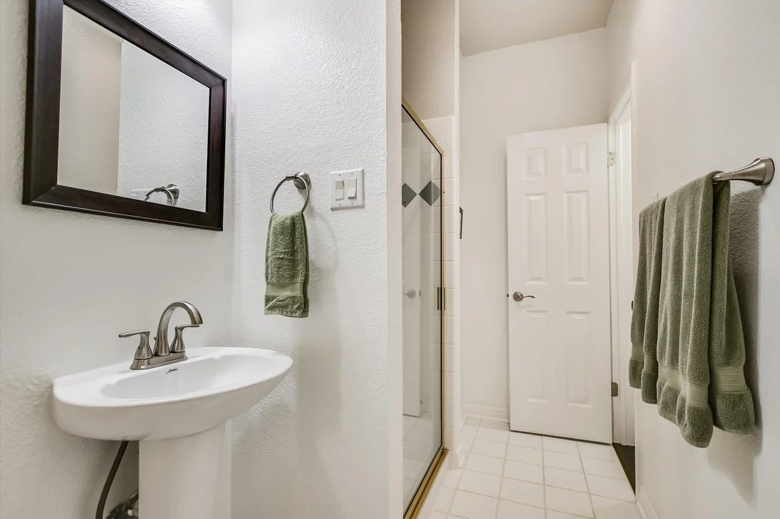 Photo of 5208 KEENE CV