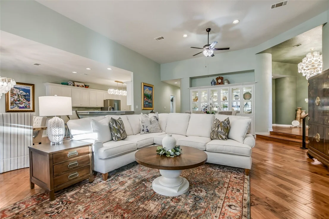 Photo of 501 Sombrero
