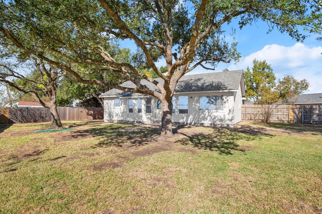 Photo of 106 Mockingbird CV