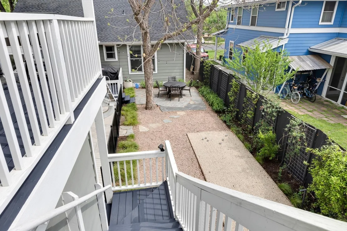 Photo of 4210 Rosedale Ave
