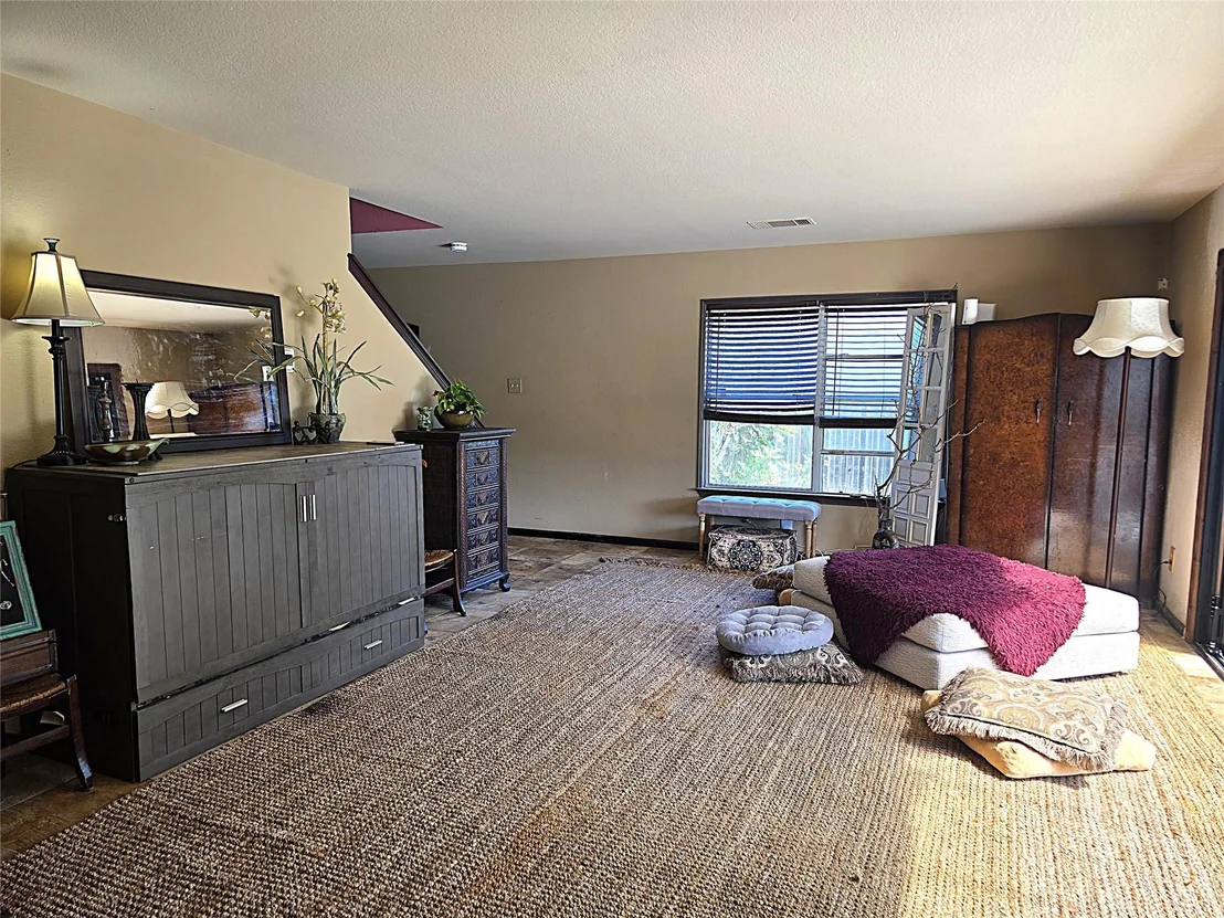 Photo of 1806 Candlelight DR