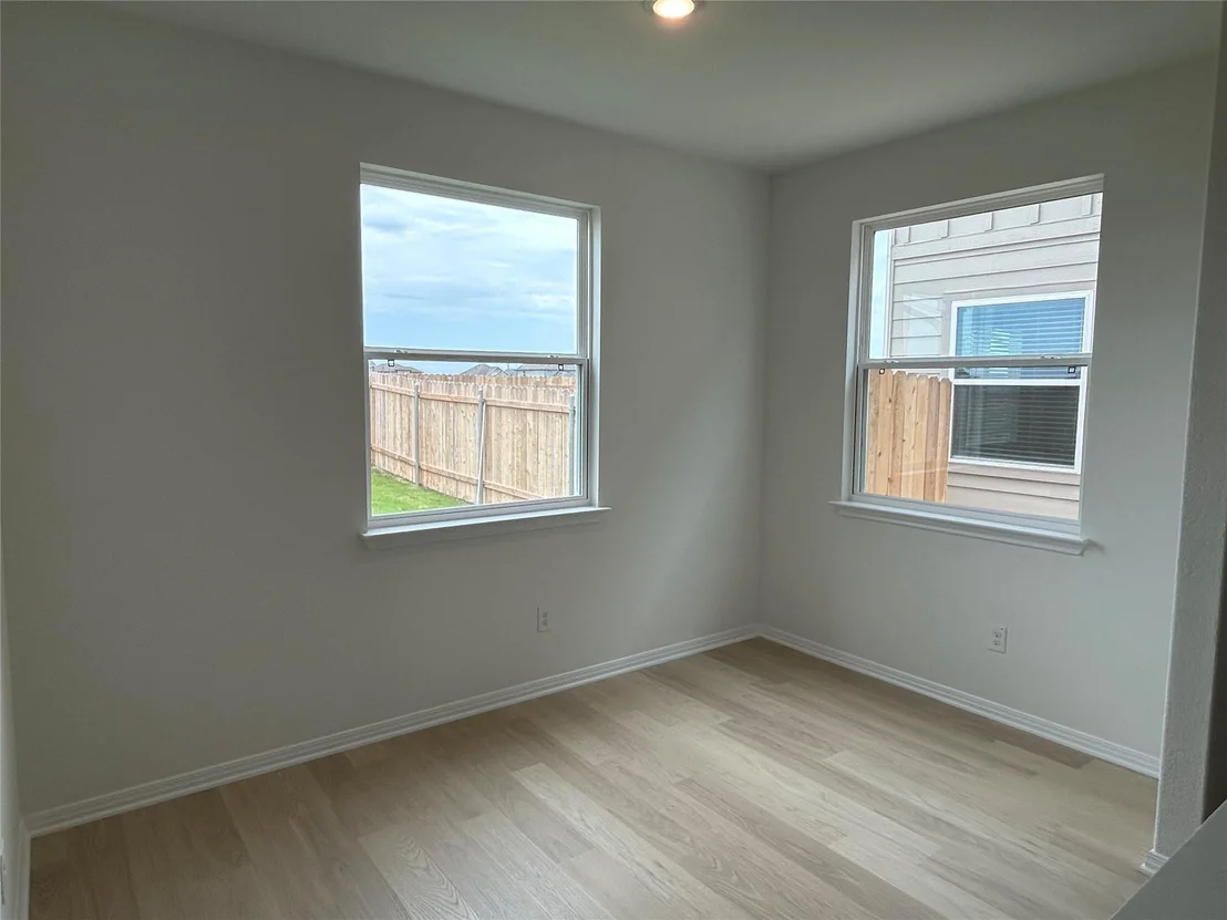 Photo of 413 Young ST