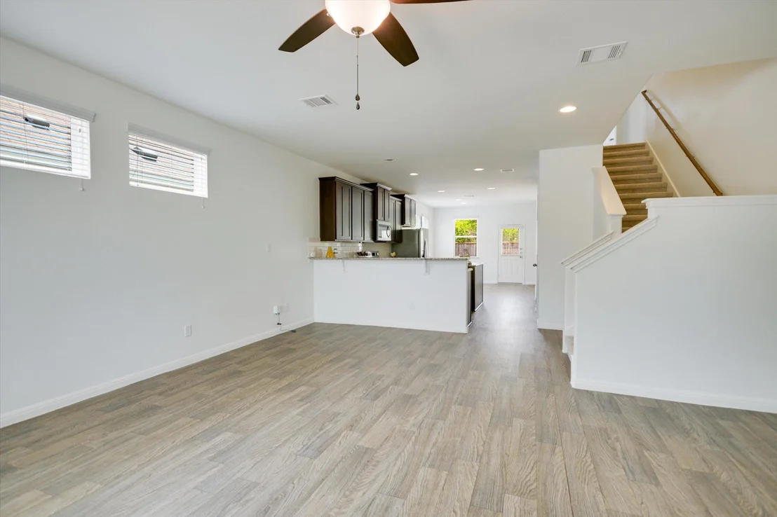 Photo of 213 Michaelis DR