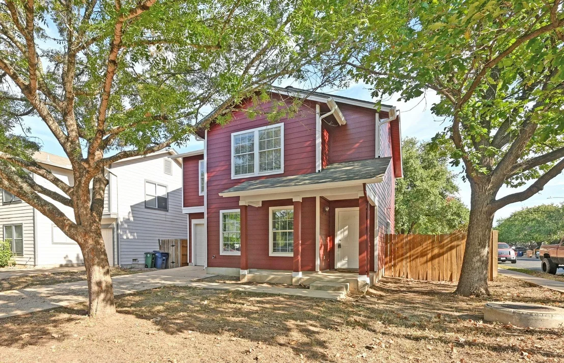 Photo of 1400 Geoffs DR