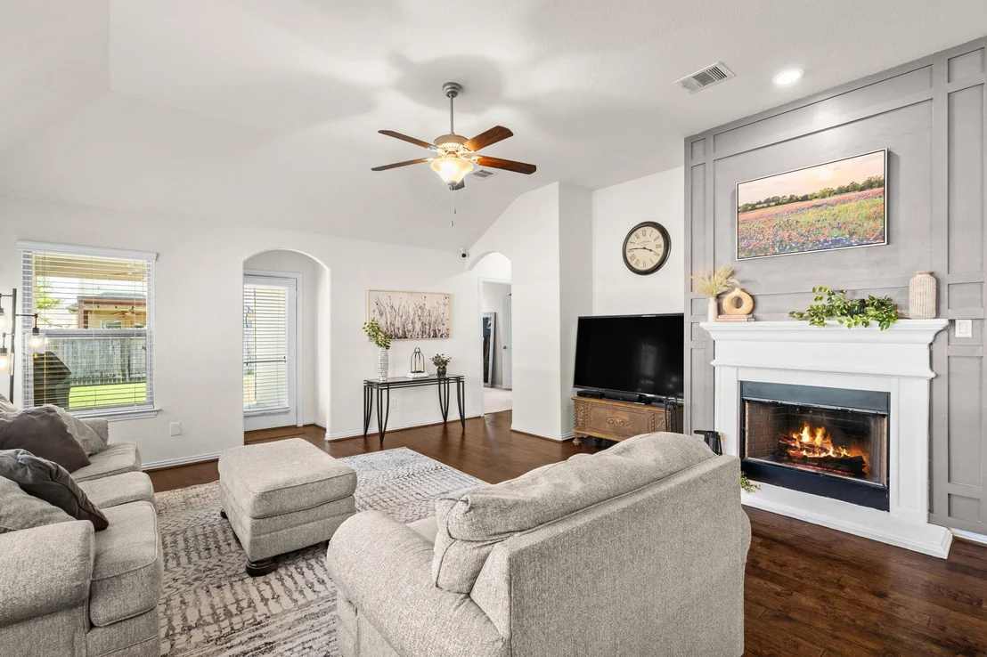 Photo of 1104 Arvada DR
