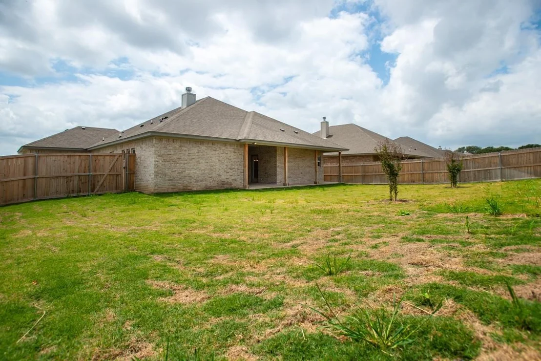 Photo of 1014 Winchester DR