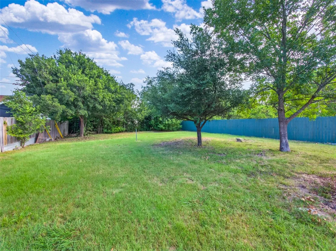 Photo of 403 Davidson DR